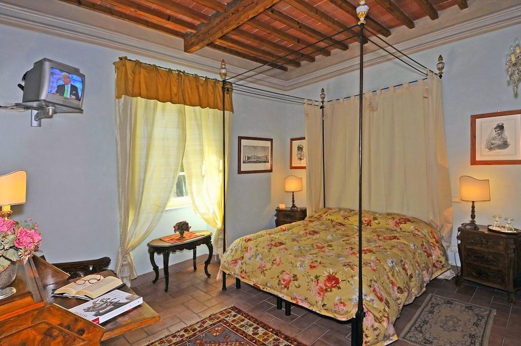 Villa Lombardi Camaiore Eksteriør billede