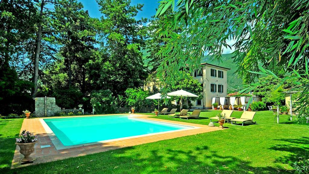Villa Lombardi Camaiore Eksteriør billede