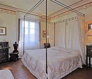 Villa Lombardi Camaiore Eksteriør billede